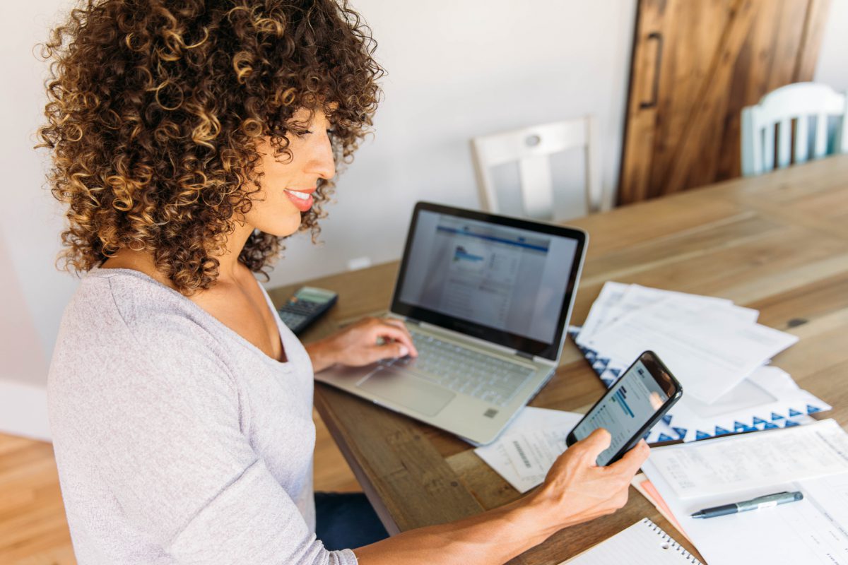 Women using app on her phone